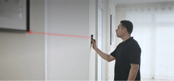 Side laser alignment